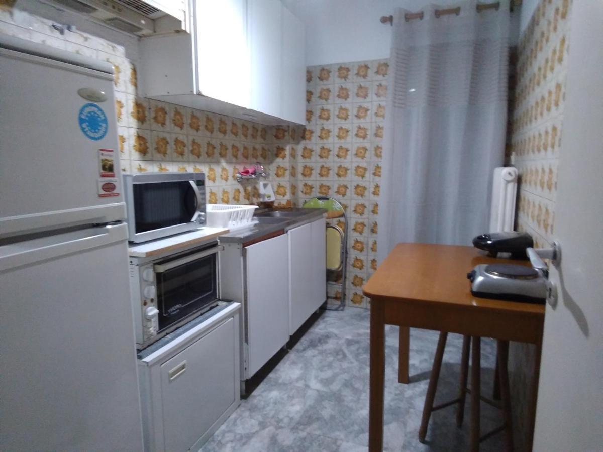 Studio In Athènes Extérieur photo